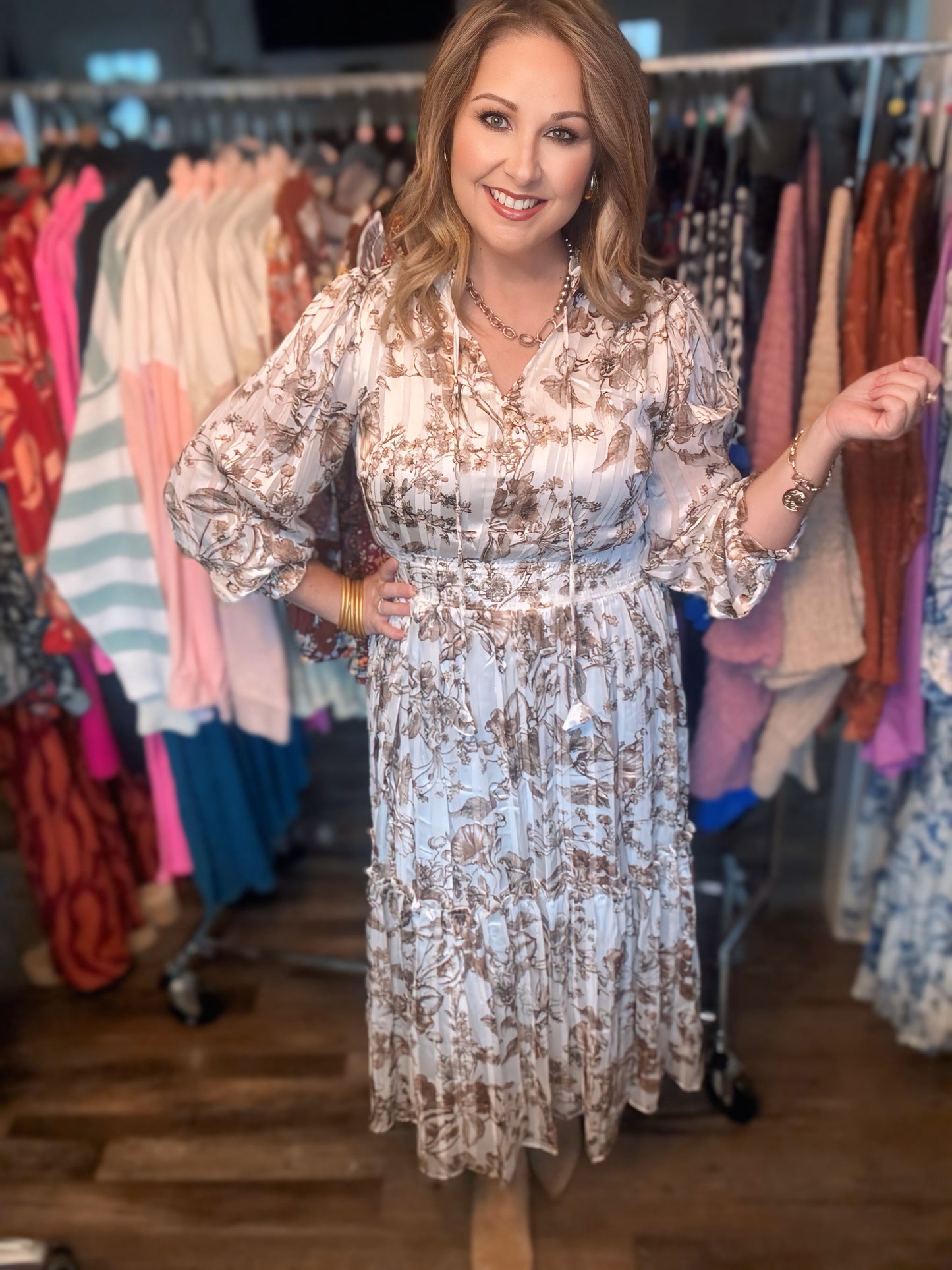 FLORAL PRINT MIDI DRESS - BROWN