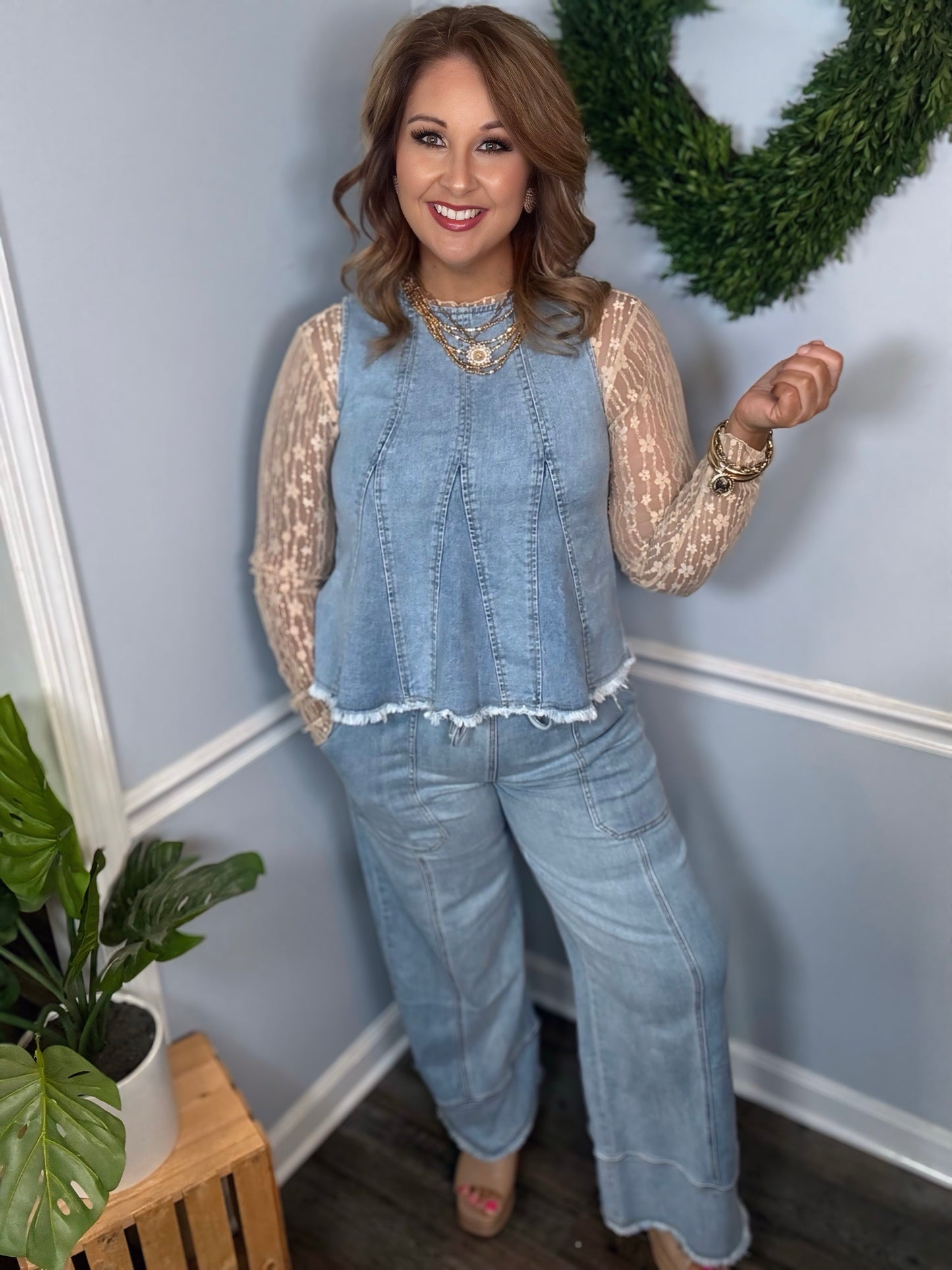 Raw Edge Flare Denim Pant