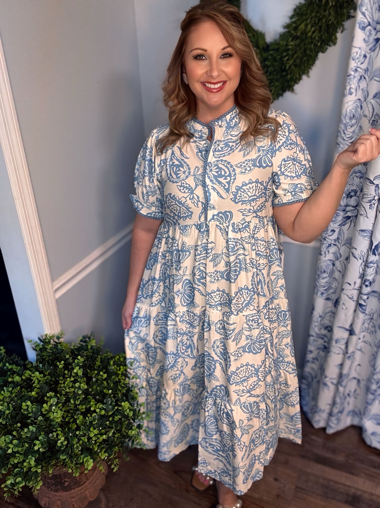 Umgee Paisley Print Tiered Midi Dress