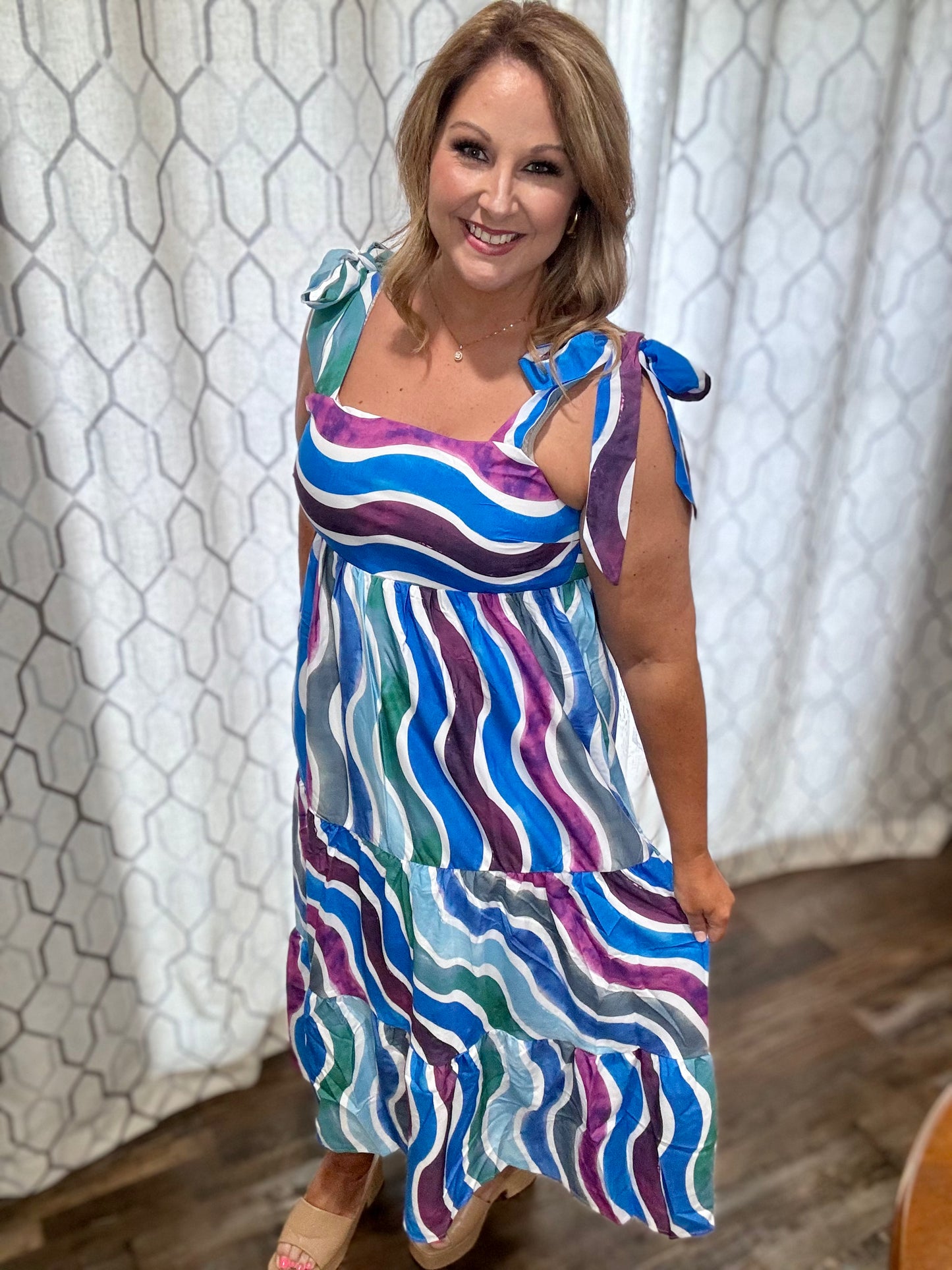 Printed square neck sleeveless midi dress