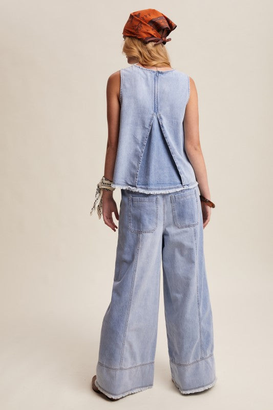 Raw Edge Flare Denim Pant
