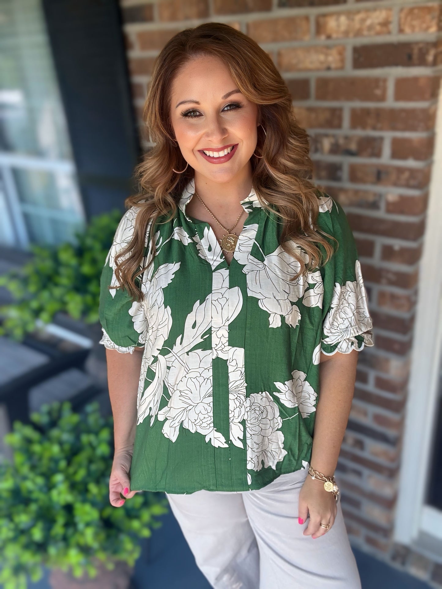 Plus Size Floral Scallop Trim Blouse