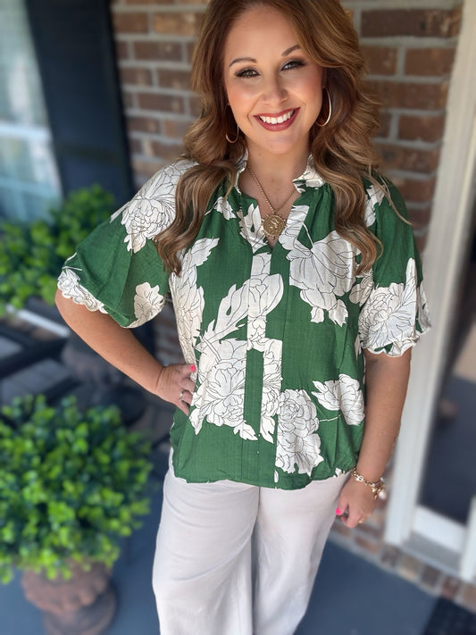 Plus Size Floral Scallop Trim Blouse