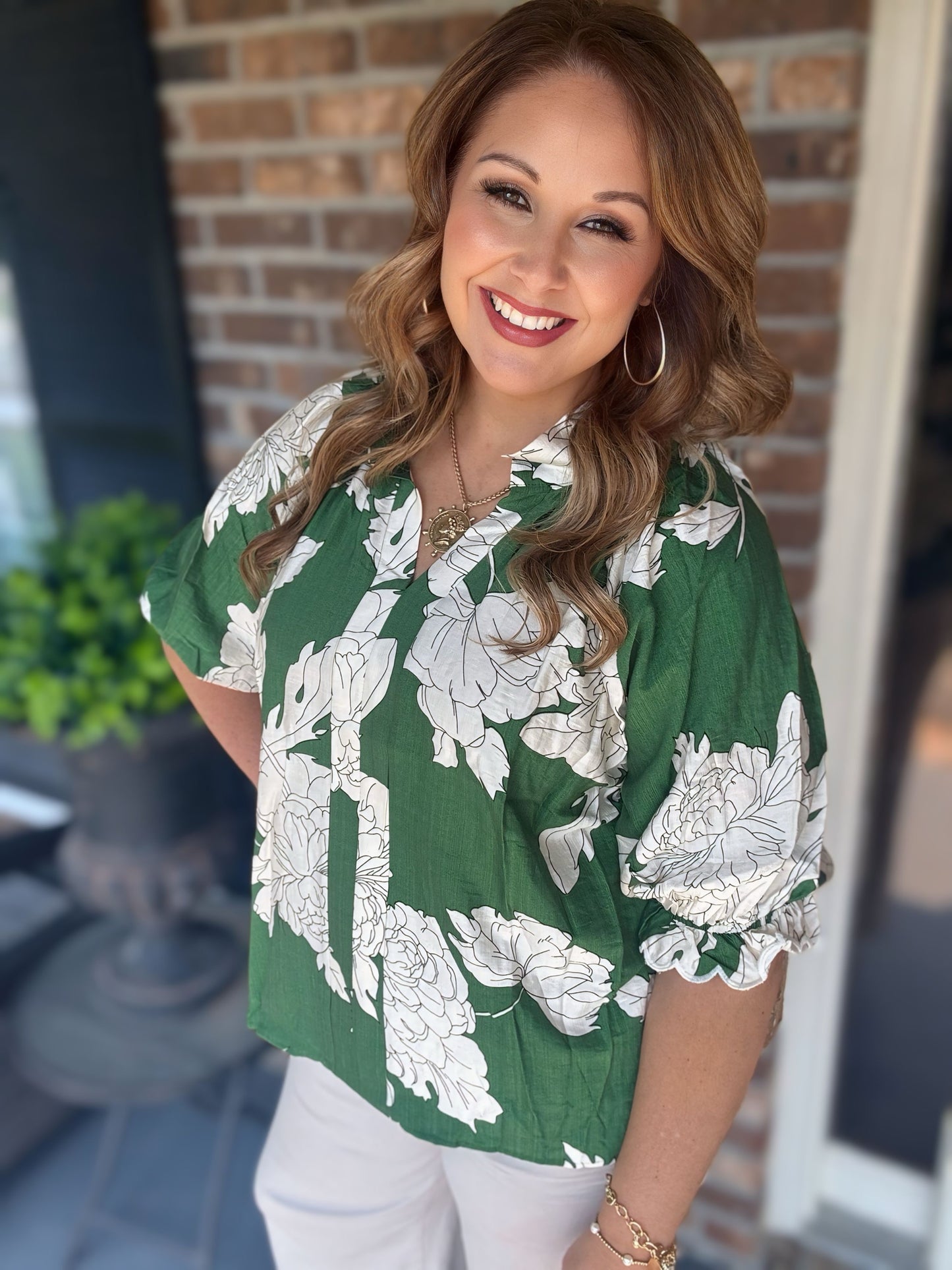 Plus Size Floral Scallop Trim Blouse