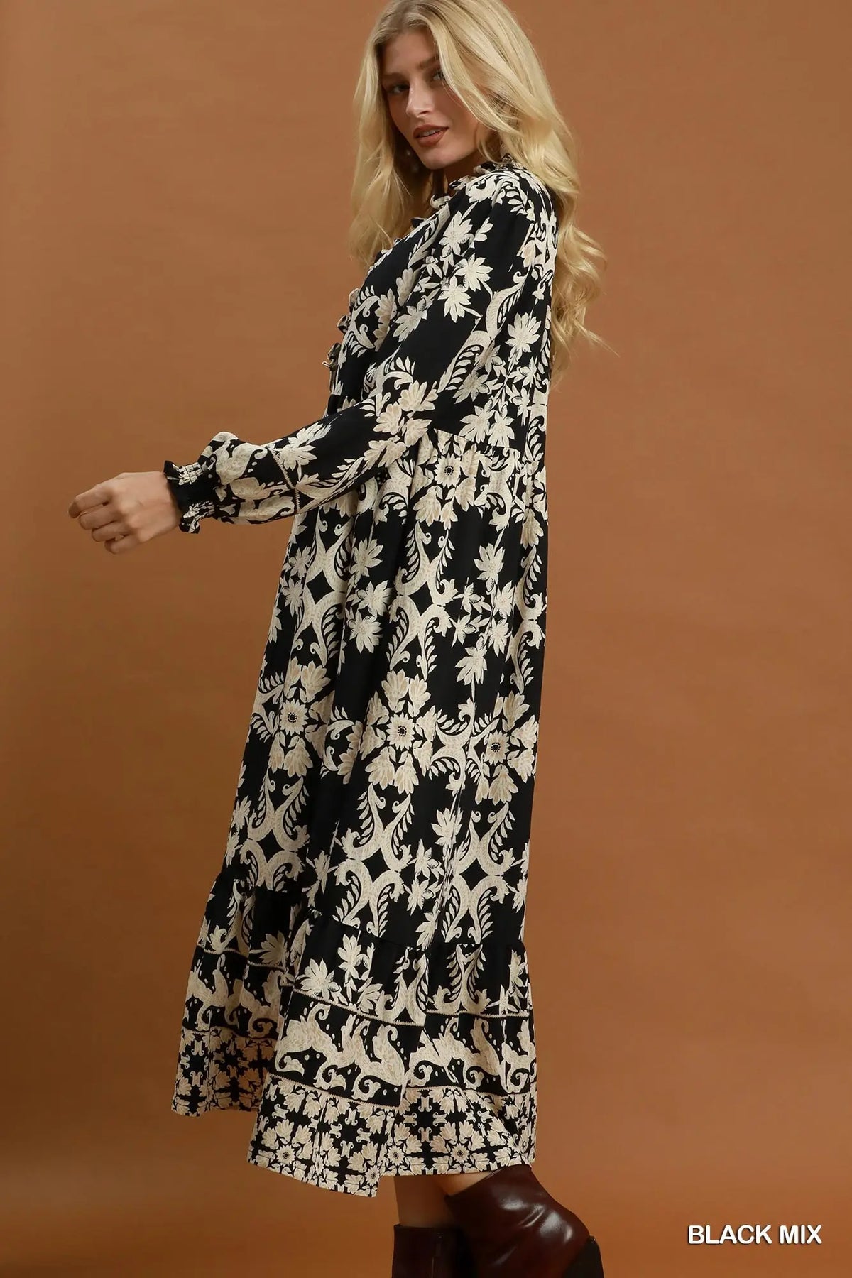 Umgee Black & Cream Border Print Ruffle Maxi Dress