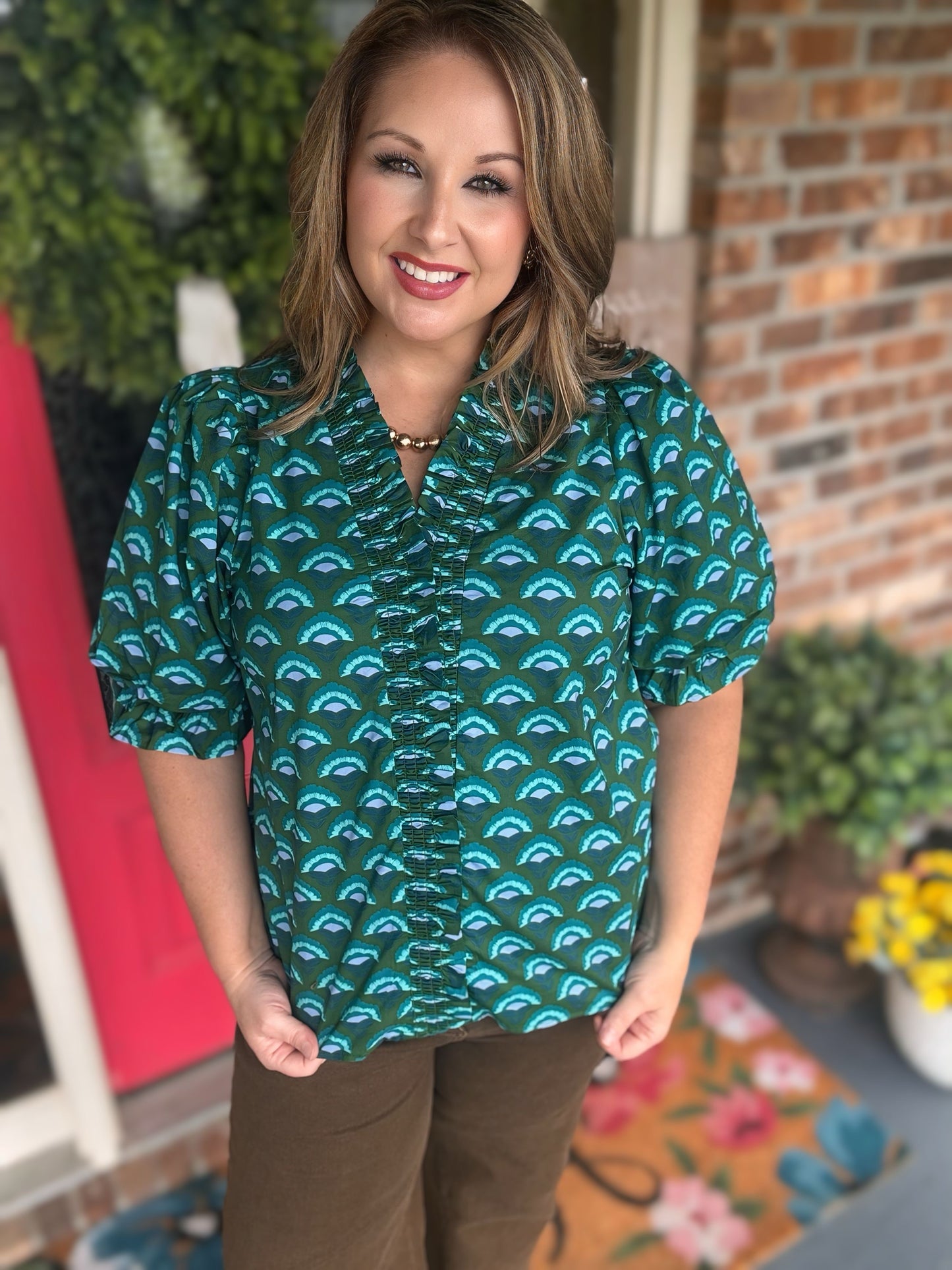 Entro Geometric Print Ruffle V-Neck Top – Regular & Plus hi