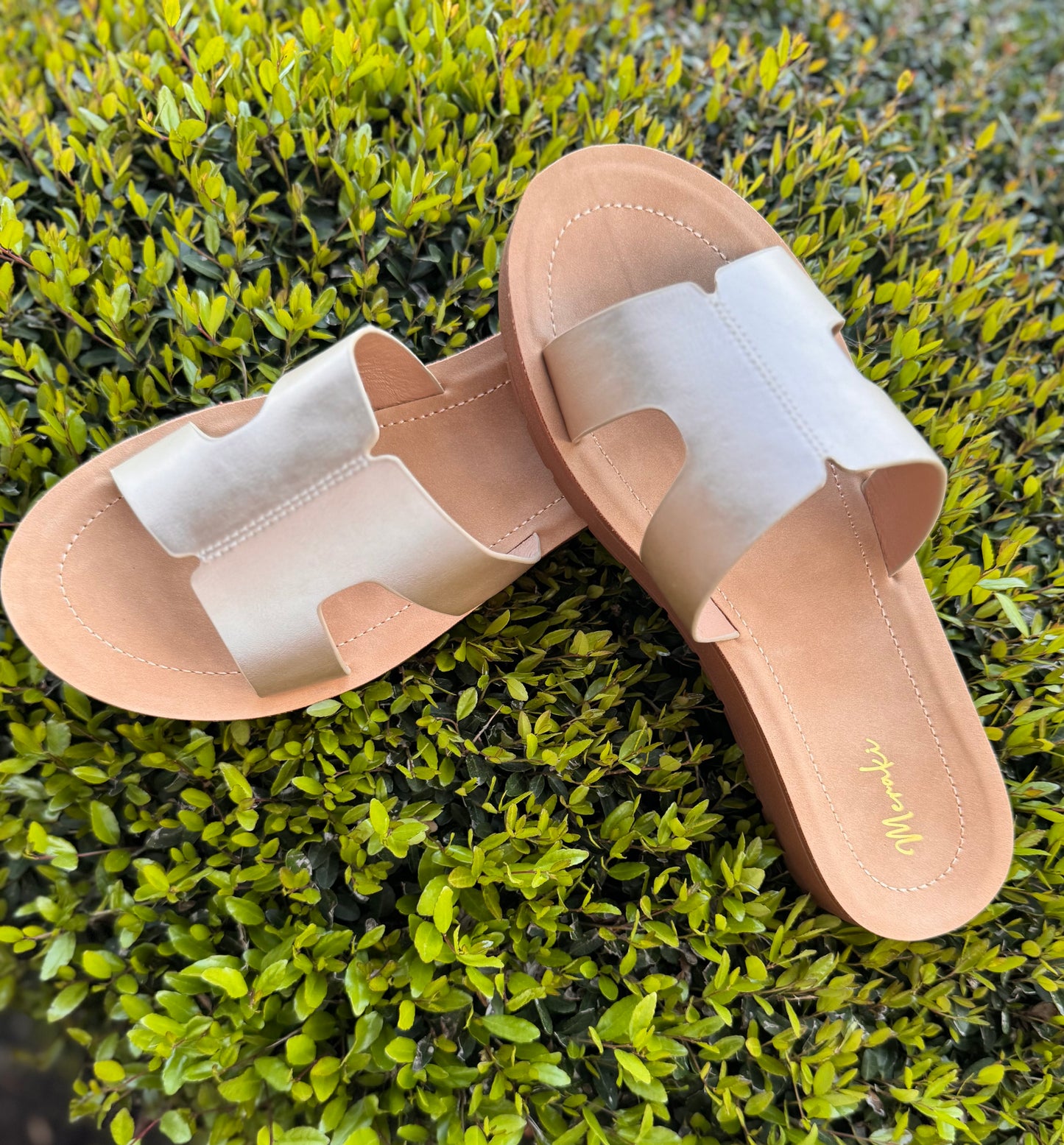 Vera Sandal