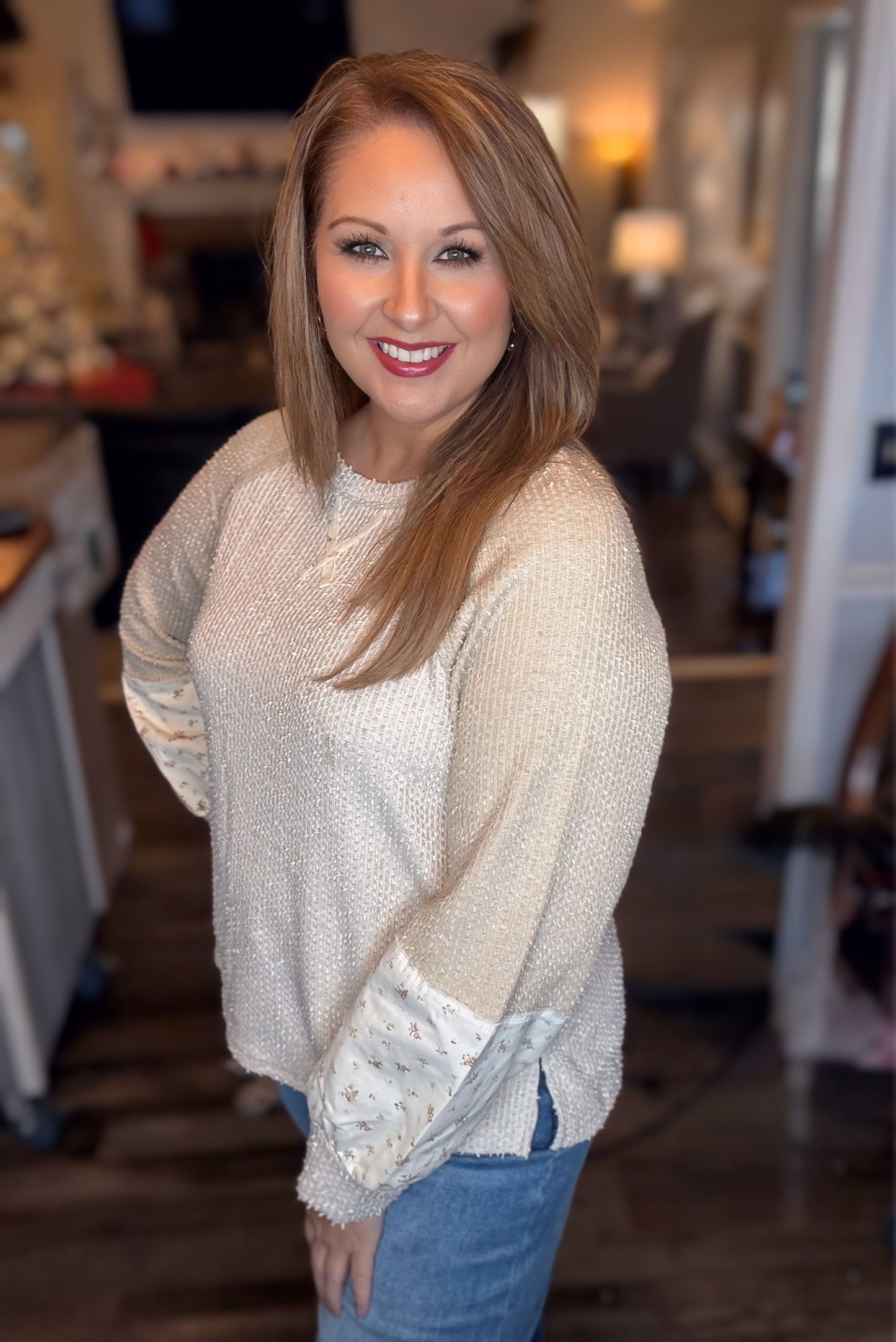 Cream/Floral Raglan Textured Knit Top