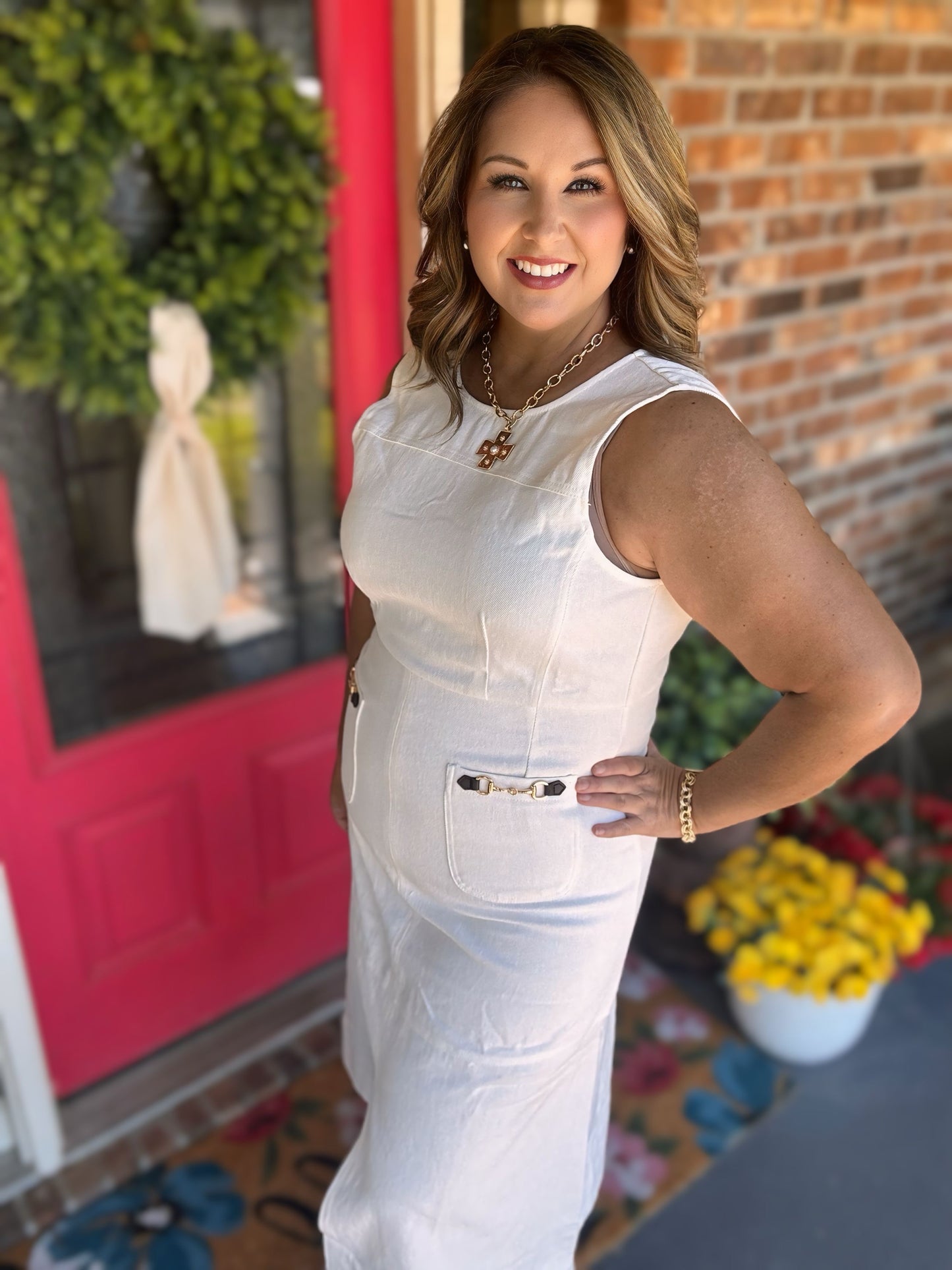 Entro Off White Denim Sleeveless Midi Dress