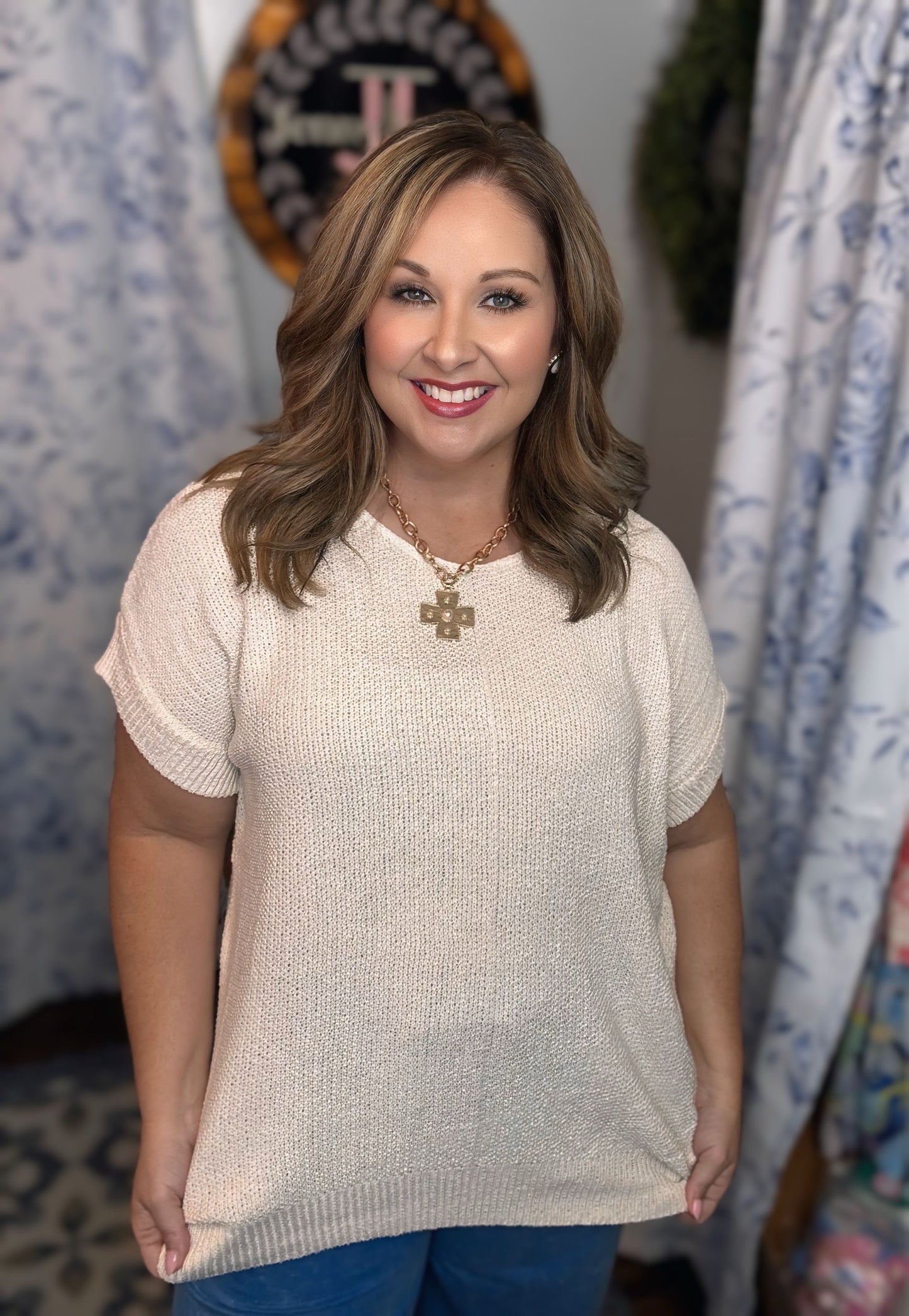 PLUS CENTER SEAM SHORT SLEEVE SWEATER