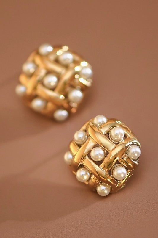 Gold and pearl waterproof stud earrings ￼