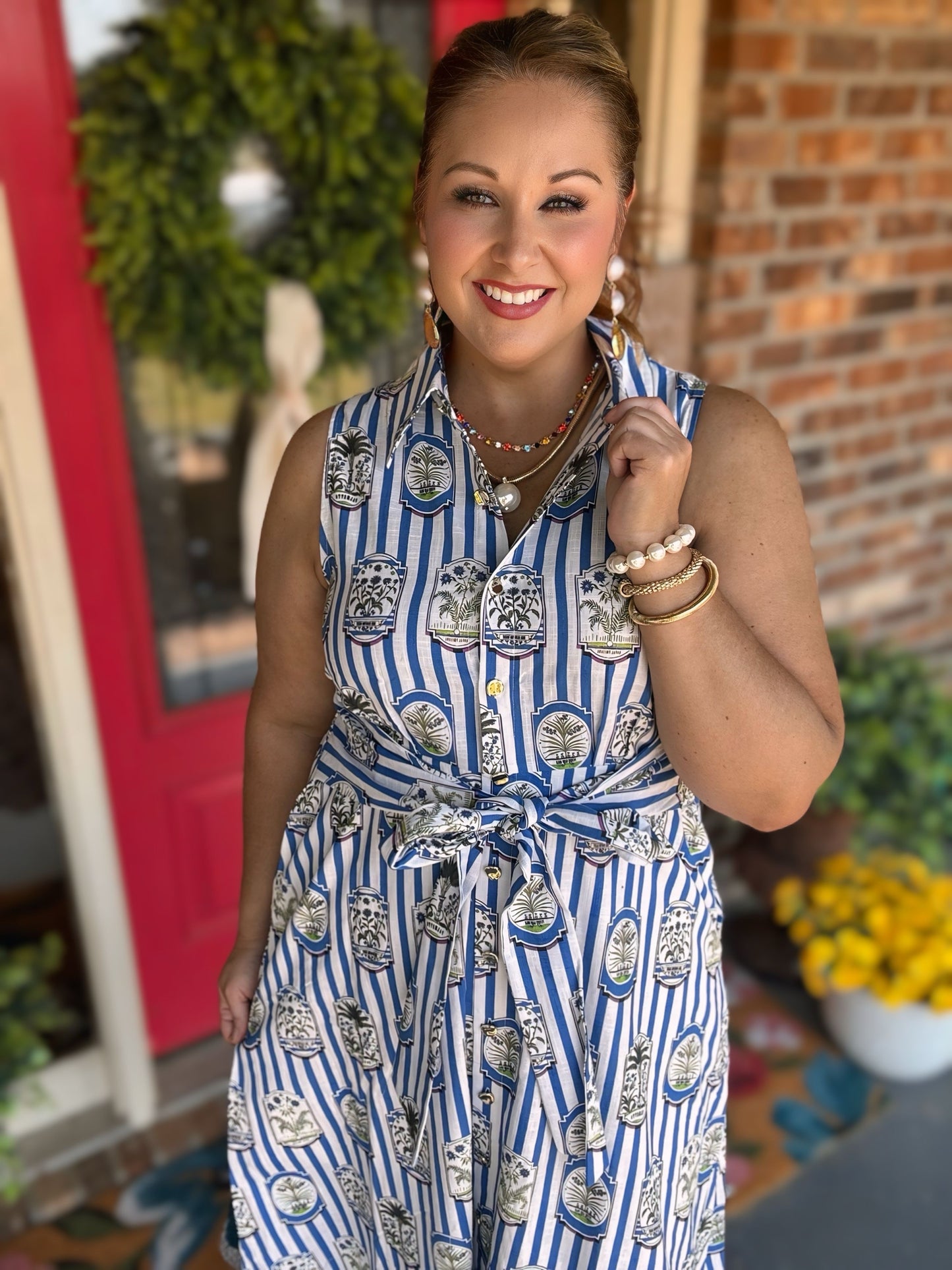 Entro Vacation Vibes Printed Sleeveless Midi Dress