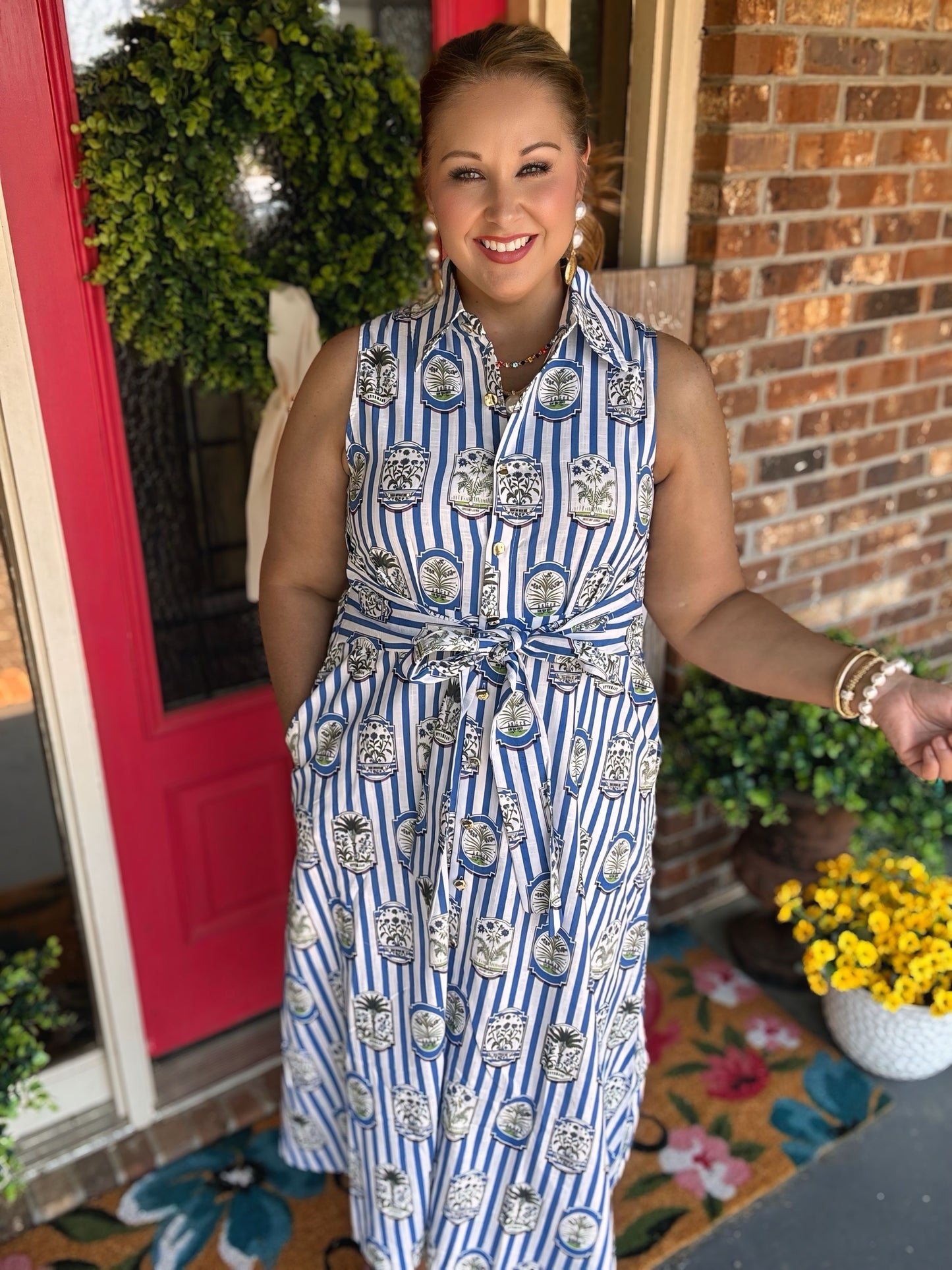 Entro Vacation Vibes Printed Sleeveless Midi Dress