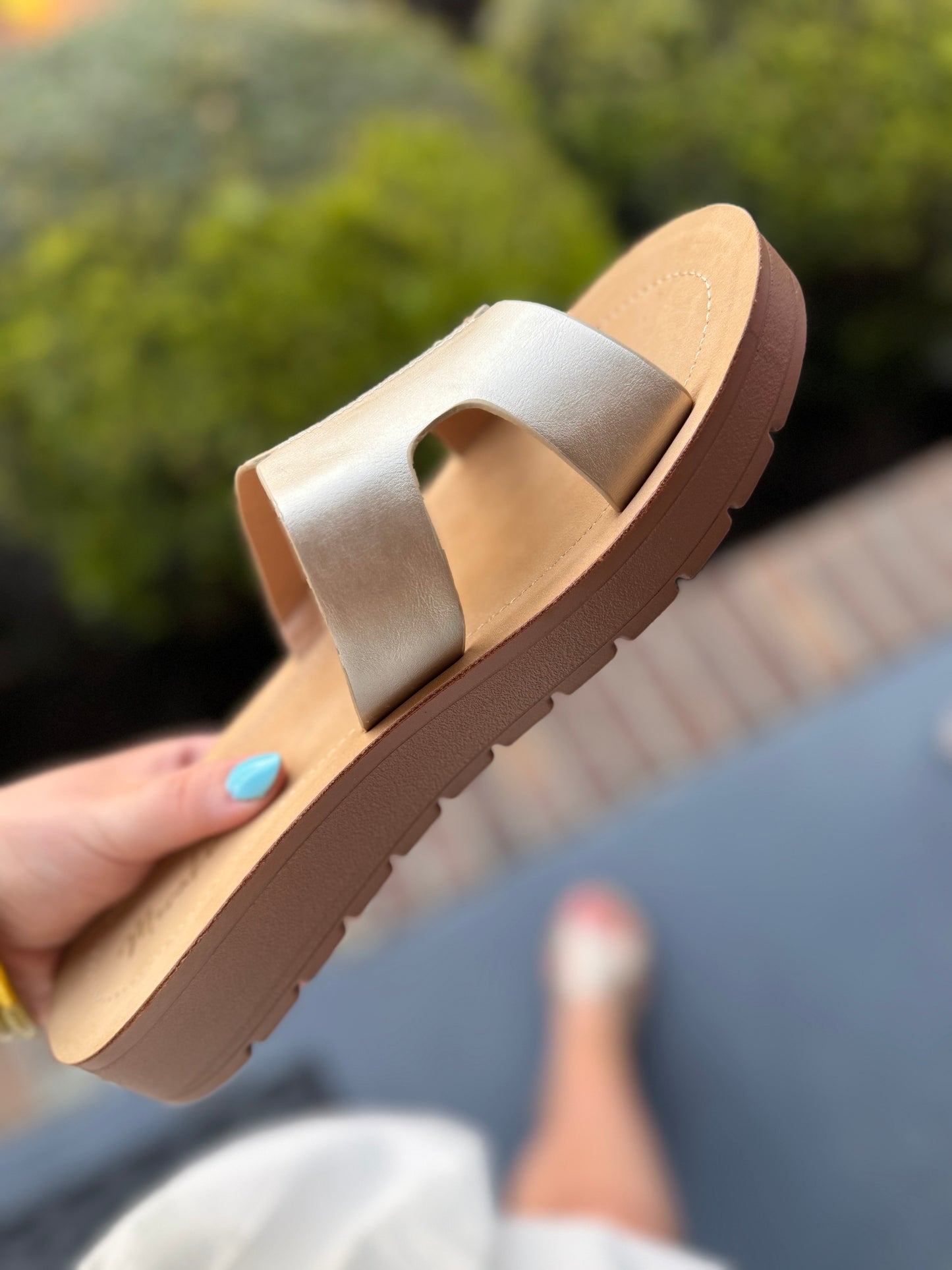 Vera Sandal