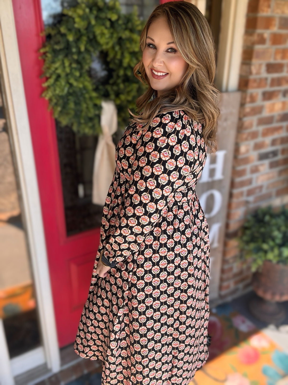 Black Floral Zip Front Midi Dress | Jodifl