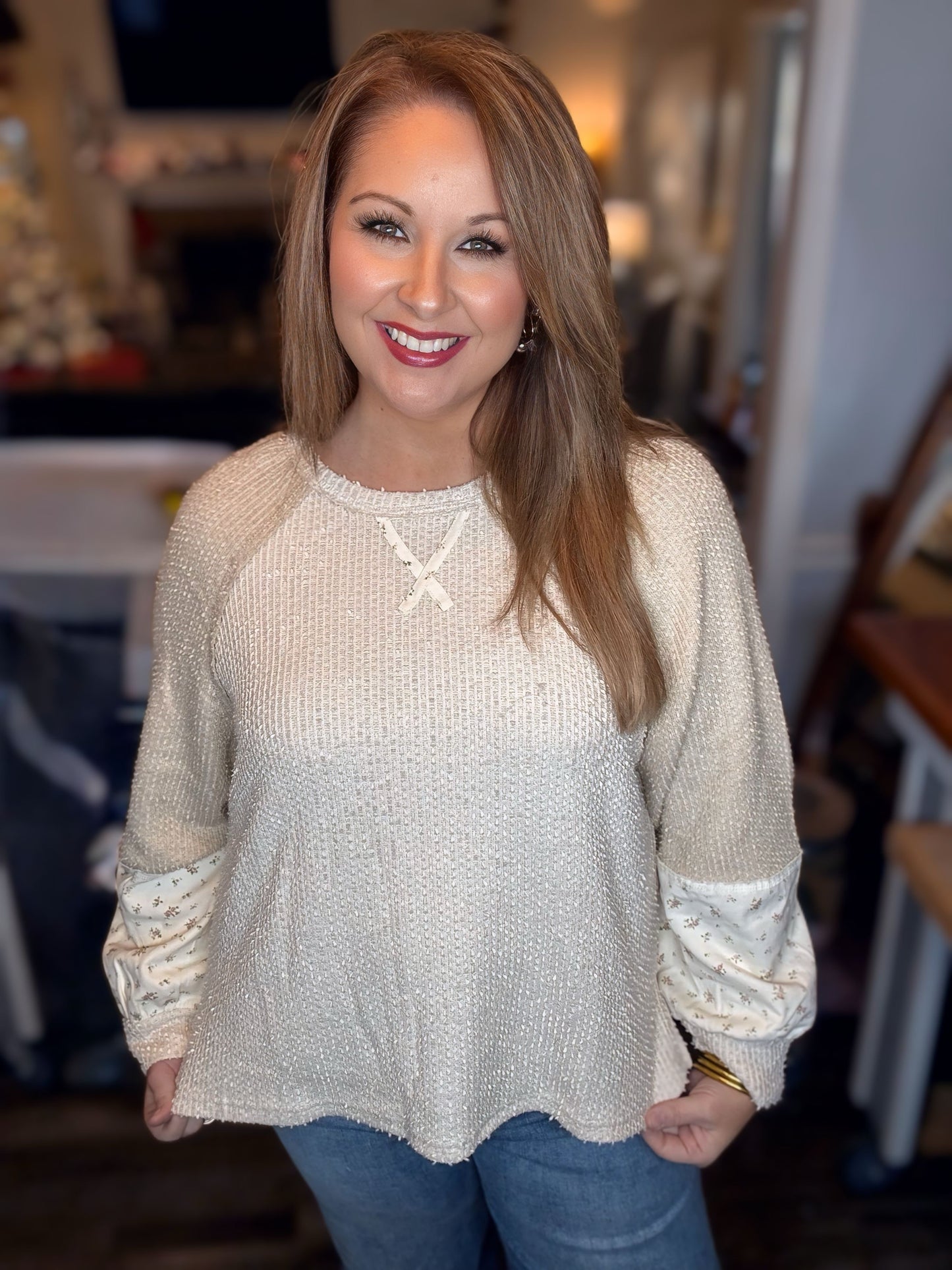 Cream/Floral Raglan Textured Knit Top