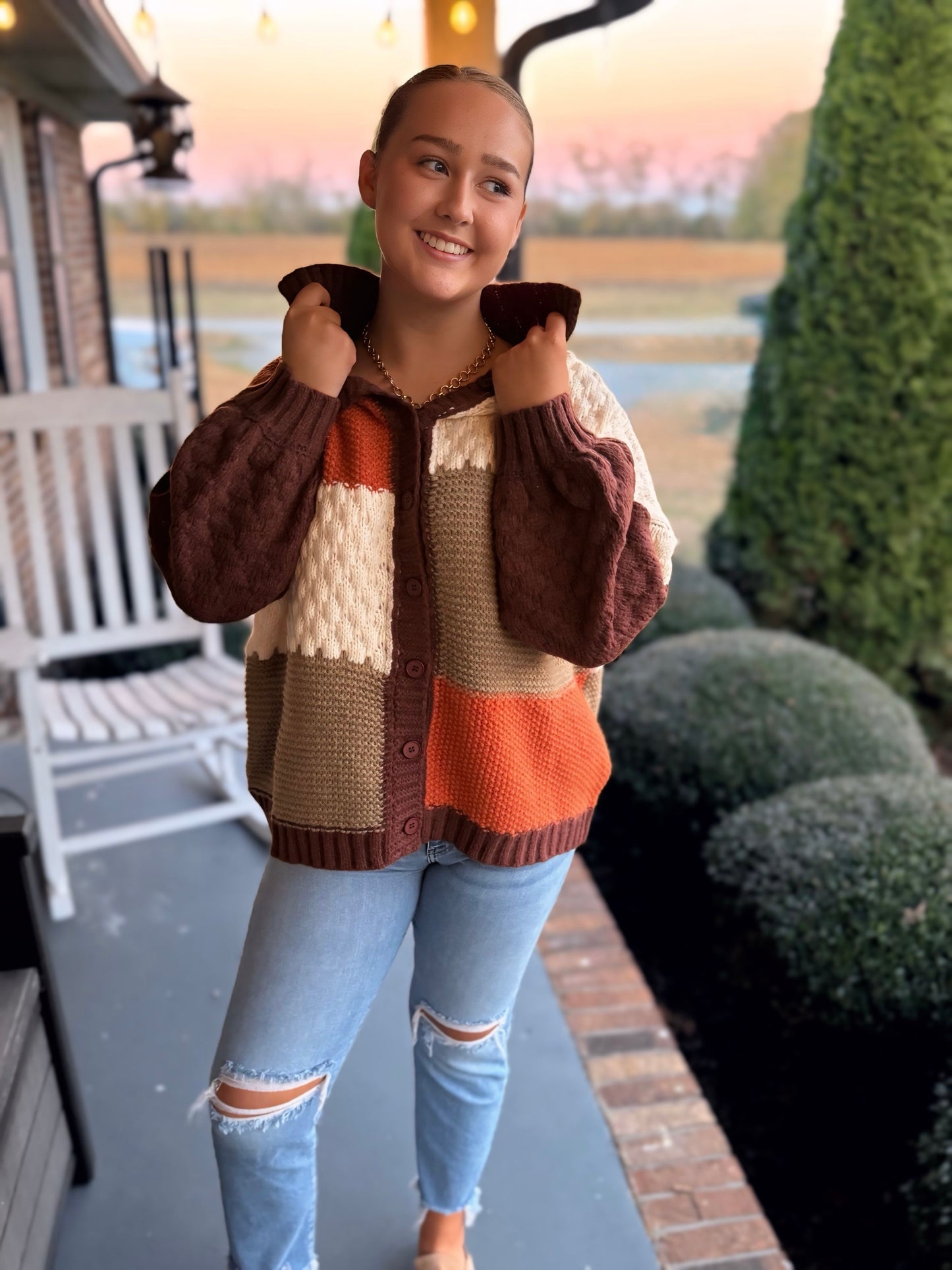 Long Sleeve Knit Sweater Top with Color Block