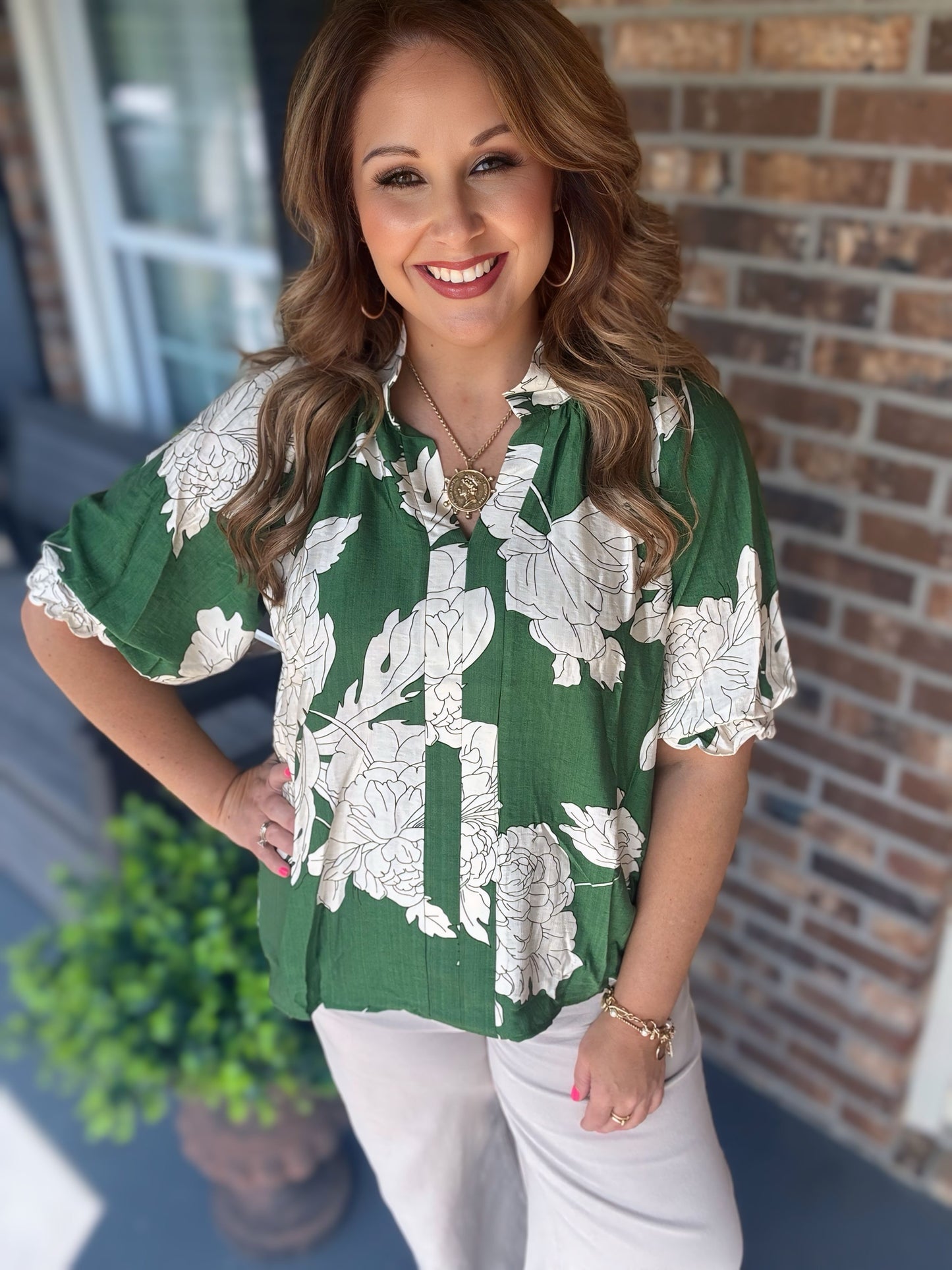 Plus Size Floral Scallop Trim Blouse