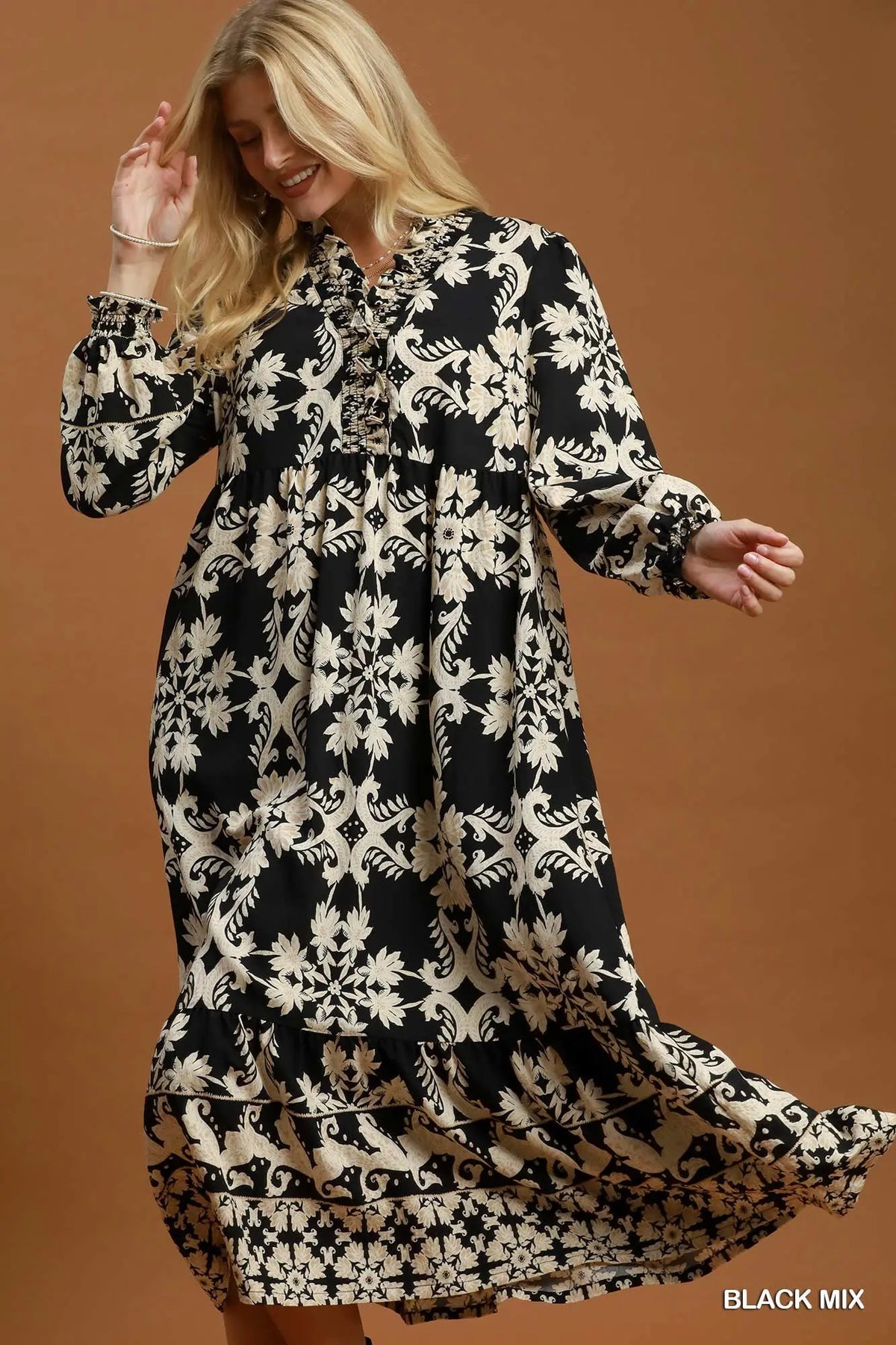 Umgee Black & Cream Border Print Ruffle Maxi Dress