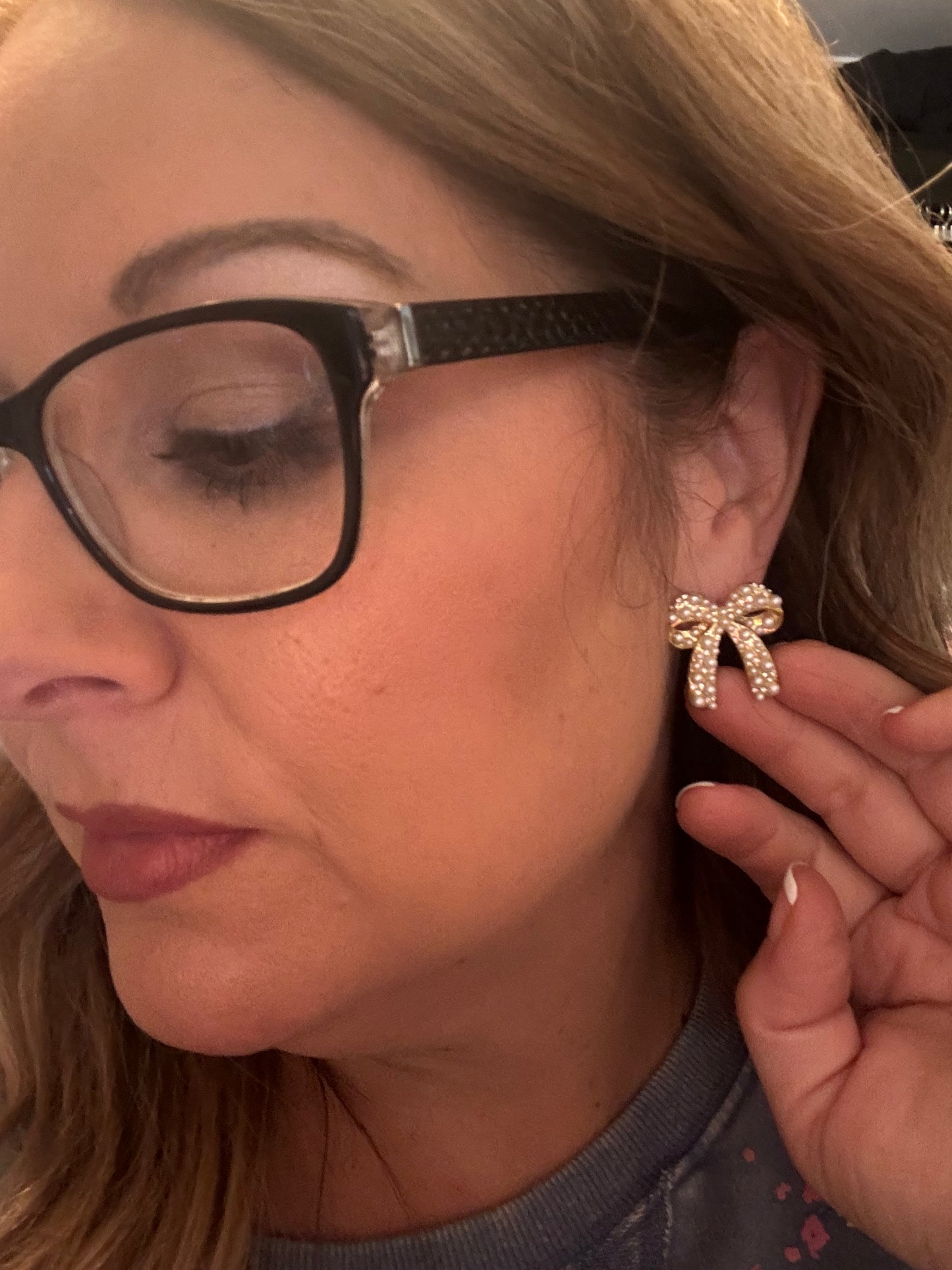 Gold and pearl waterproof bow earrings