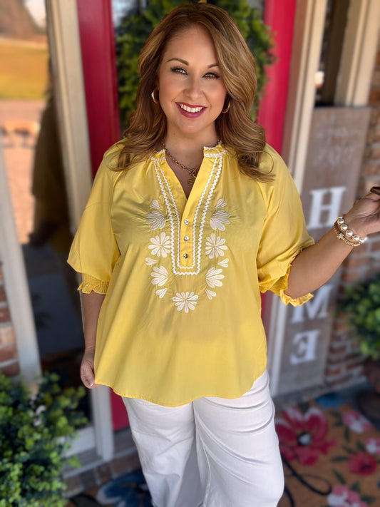 Entro Lemon Embroidered Top